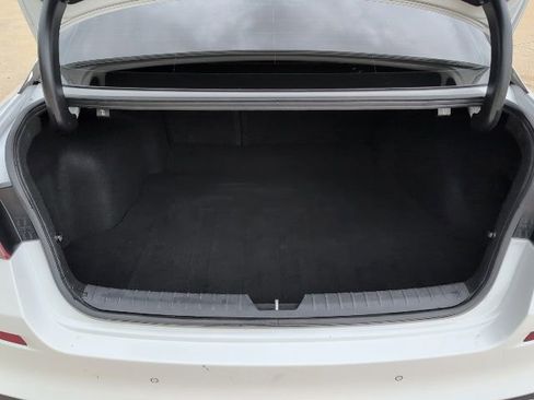 Used 2020 Kia Optima S FWD image 9