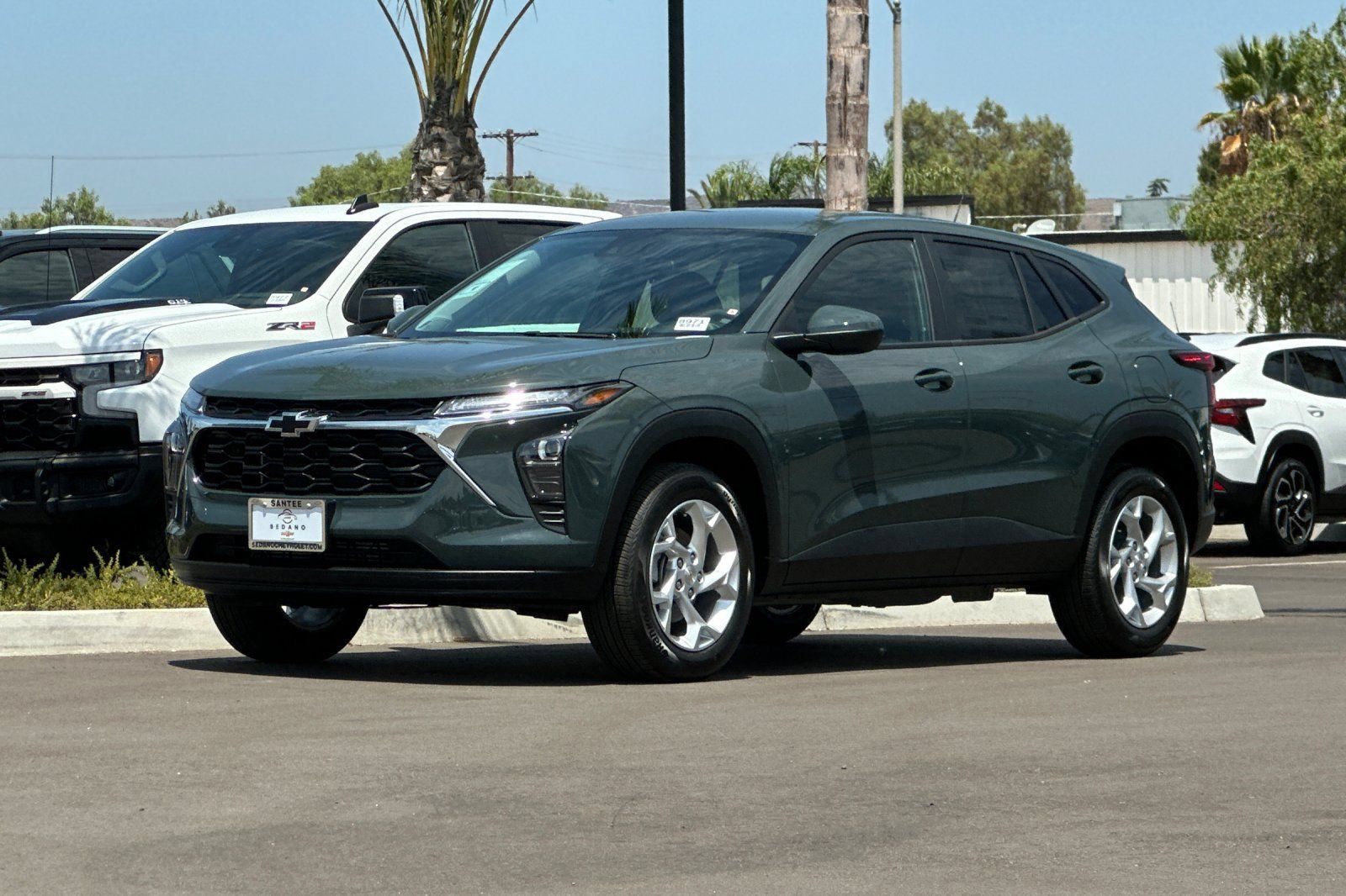 New 2026 Chevrolet Trax LS w/ LS Convenience Package FWD image 8