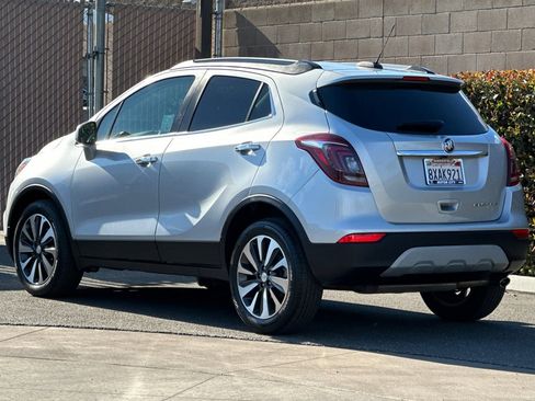 Used 2021 Buick Encore Preferred FWD image 6