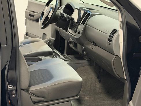 Used 2009 Nissan Xterra S w/ X Gear Pkg image 11