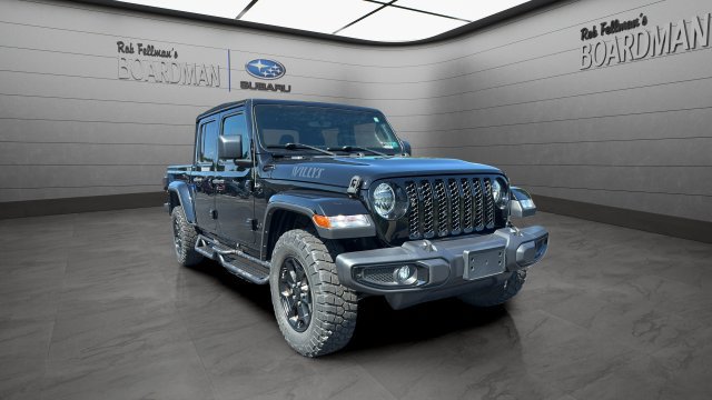 Used 2023 Jeep Gladiator Sport AWD/4WD image 2