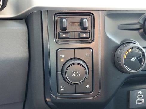 New 2026 Ford F250 XL w/ STX Appearance Package AWD/4WD image 25