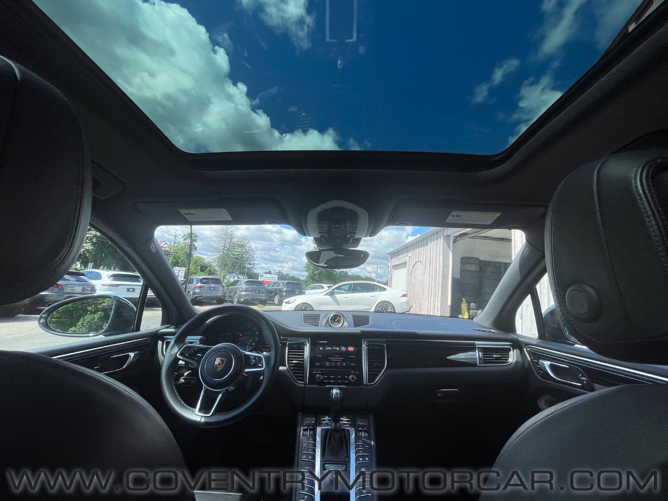 Used 2018 Porsche Macan GTS AWD/4WD image 31