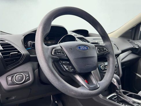Used 2018 Ford Escape SE image 37
