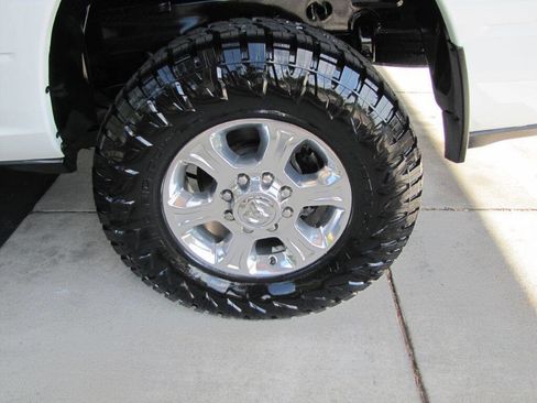 Used 2024 RAM 2500 Big Horn w/ Off Road Package AWD/4WD image 27