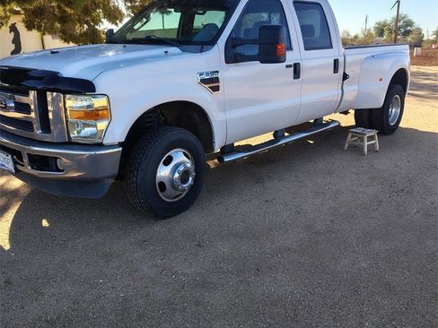 Used 2008 Ford F350 Lariat image 2