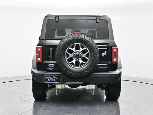 Used 2023 Ford Bronco Badlands image 6