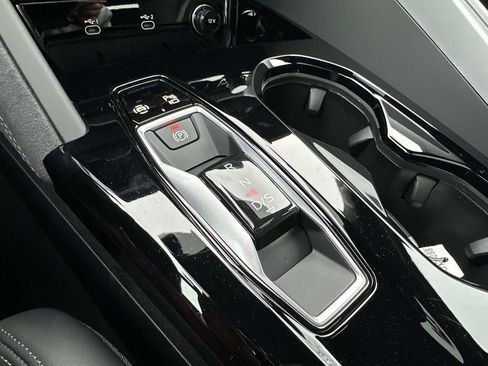 New 2025 Audi SQ5 Premium Plus image 22