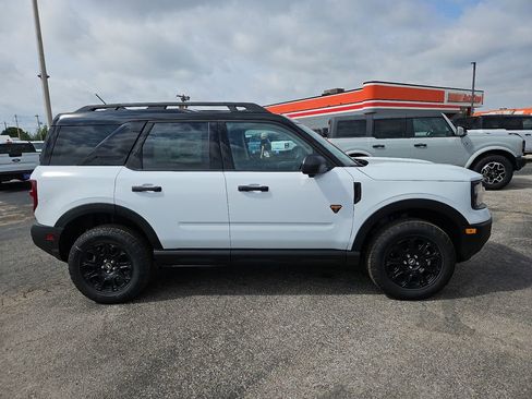 New 2026 Ford Bronco Sport Badlands AWD/4WD image 14