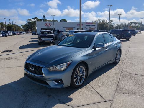 Used 2020 INFINITI Q50 Luxe w/ Cargo Package image 8
