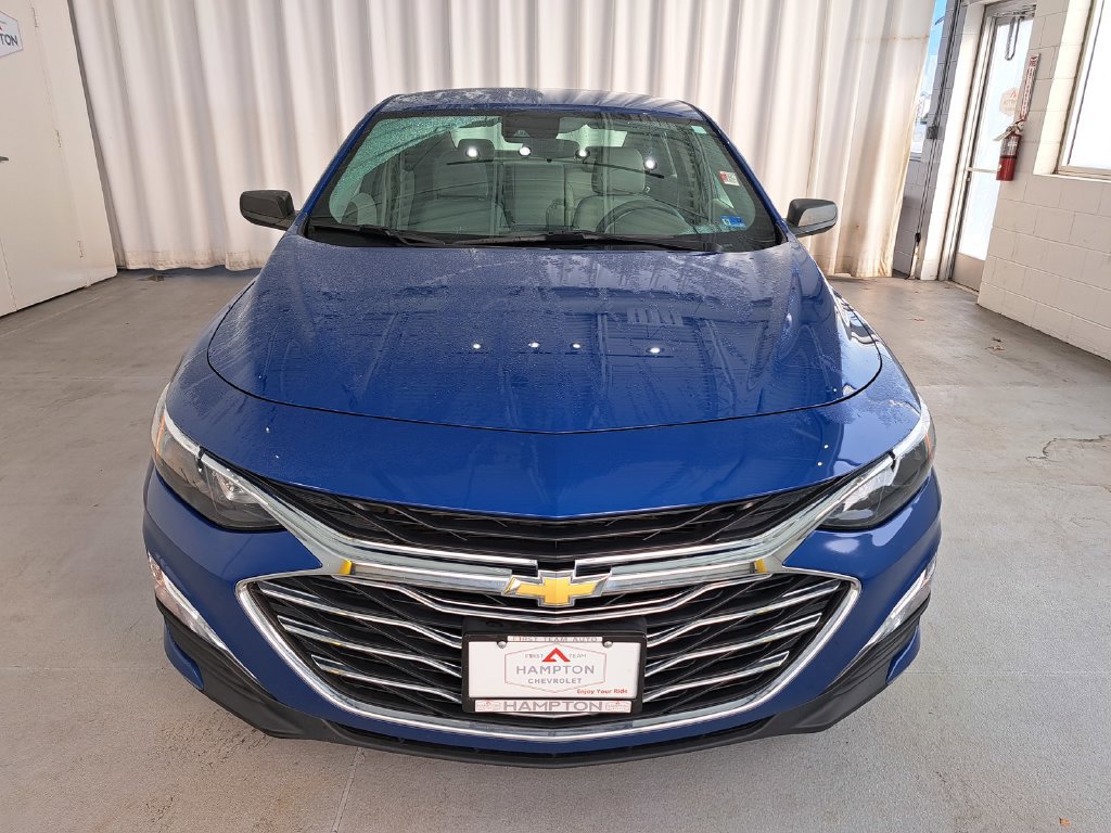 Used 2023 Chevrolet Malibu LS FWD image 3