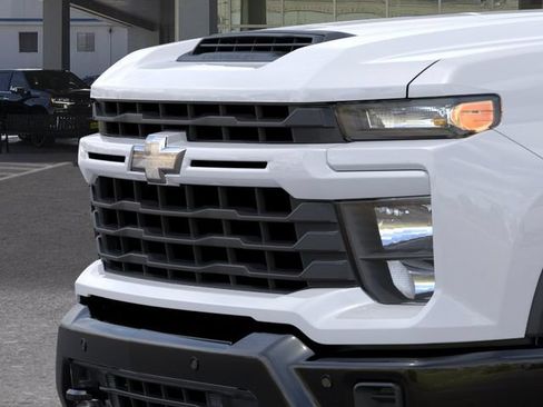 New 2026 Chevrolet Silverado 2500 Custom w/ Custom Value Package AWD/4WD image 13