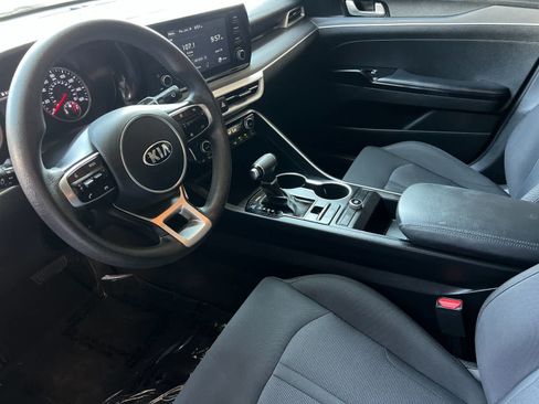 Used 2021 Kia K5 LX FWD image 12