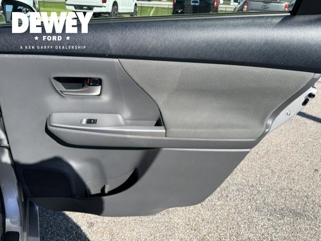 Used 2012 Toyota Prius V Two FWD image 28