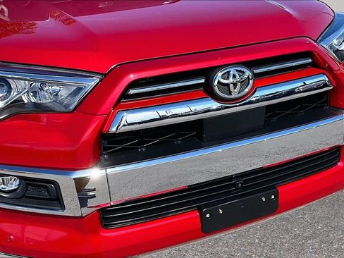 Certified 2022 Toyota 4Runner Limited AWD/4WD image 34