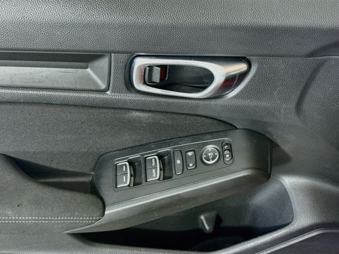 Used 2022 Honda Civic Sport image 24
