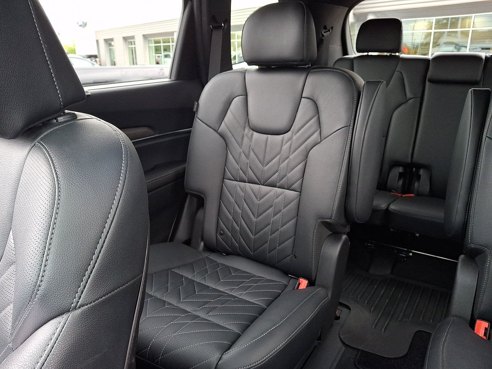 Used 2024 Kia Telluride EX X-Line AWD/4WD image 17