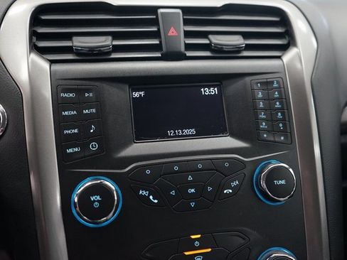 Used 2019 Ford Fusion S image 29