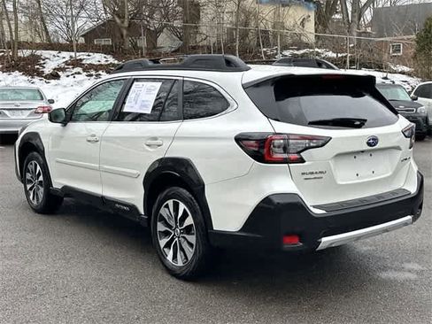 Certified 2025 Subaru Outback Limited image 23