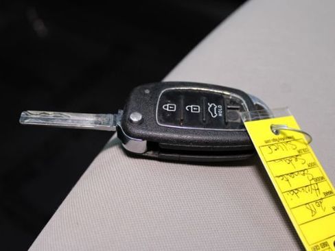 Used 2018 Hyundai Sonata SE image 13