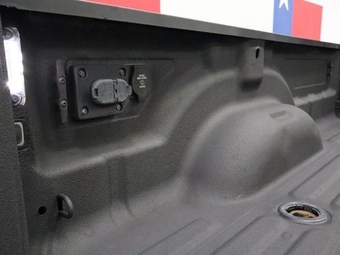 Used 2022 RAM 3500 Limited AWD/4WD image 32
