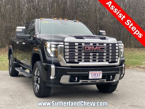 Used 2024 GMC Sierra 2500 Denali w/ Denali Reserve Package image 9
