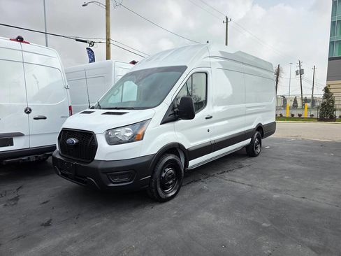 Used 2023 Ford Transit 250 148 High Roof Extended image 27