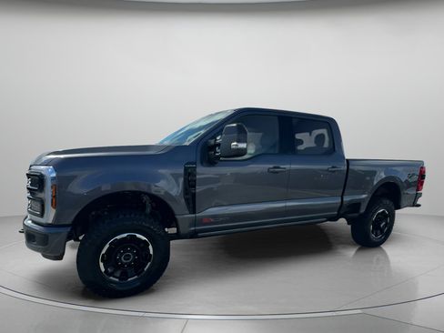 New 2026 Ford F250 Platinum w/ Tremor Off-Road Package image 13