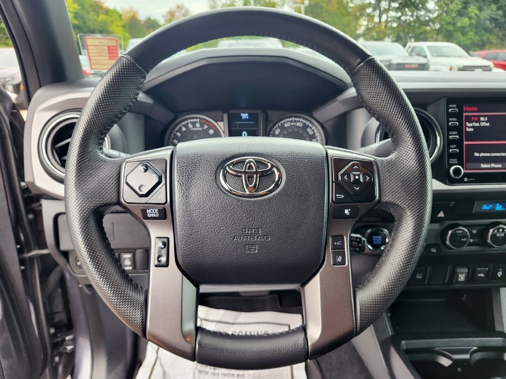 Used 2023 Toyota Tacoma TRD Off-Road AWD/4WD image 27