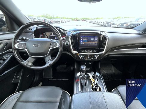 Used 2022 Chevrolet Traverse Premier w/ Redline Edition AWD/4WD image 13