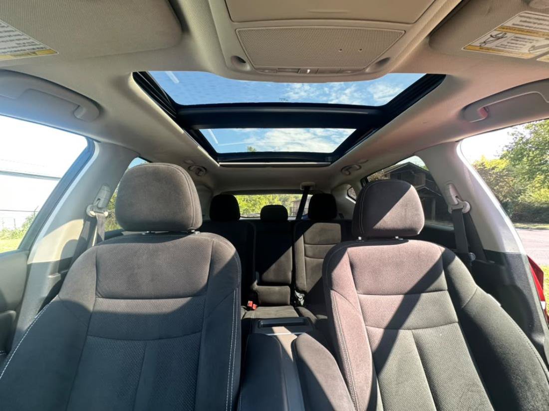 Used 2019 Nissan Murano SV w/ Premium Package AWD/4WD image 10