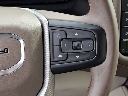 Used 2023 GMC Yukon Denali image 29