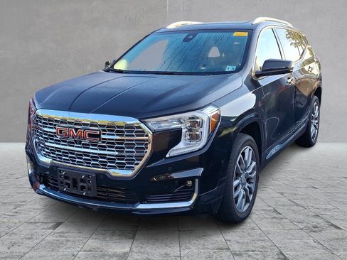 Used 2023 GMC Terrain Denali w/ Denali Premium Package AWD/4WD image 1