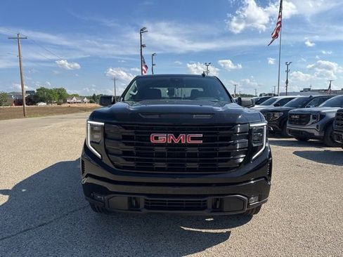 New 2026 GMC Sierra 1500 Elevation AWD/4WD image 3