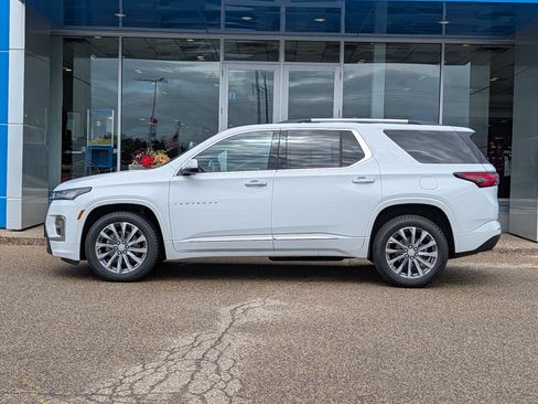 Certified 2023 Chevrolet Traverse Premier AWD/4WD image 5