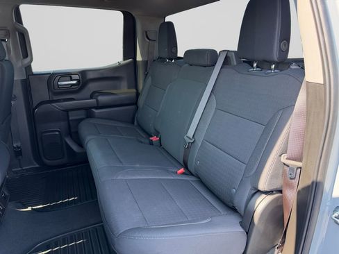 Used 2024 Chevrolet Silverado 1500 Custom Trail Boss w/ LPO, Dark Essentials Package AWD/4WD image 5