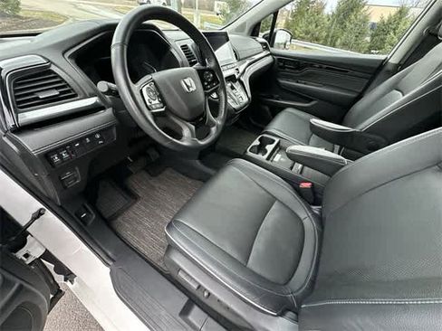 Used 2023 Honda Odyssey Elite image 18