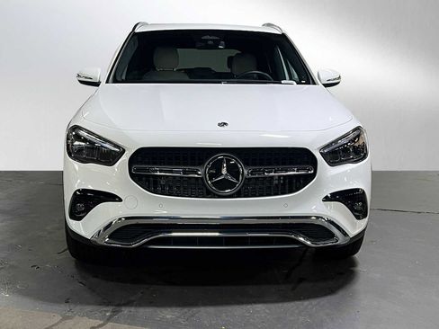 Certified 2025 Mercedes-Benz GLA 250 4MATIC image 8