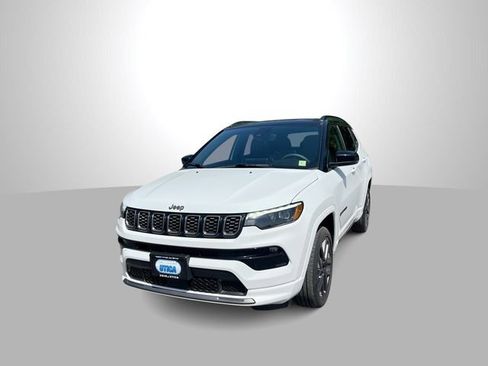Used 2024 Jeep Compass Limited w/ High Altitude Package AWD/4WD image 1