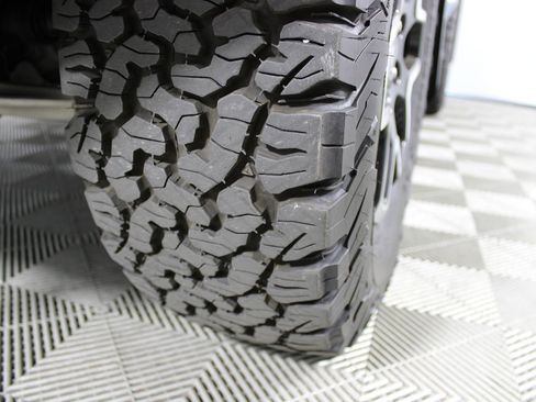 Used 2022 Ford Bronco Outer Banks image 41