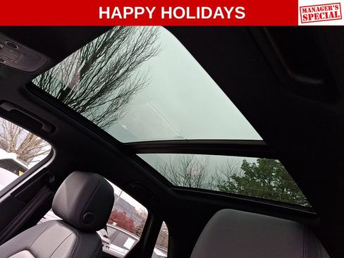 Used 2022 Audi Q3 2.0T Premium w/ Convenience Package image 14