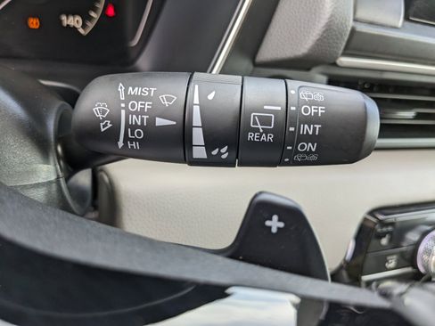 Used 2024 Honda Pilot EX-L image 36