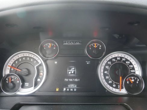 Used 2019 RAM 1500 Big Horn AWD/4WD image 7