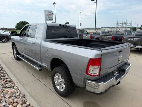 Used 2020 RAM 2500 Big Horn w/ Level 1 Equipment Group AWD/4WD image 8