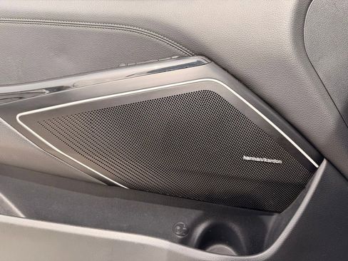 Used 2018 Kia Cadenza Technology image 32