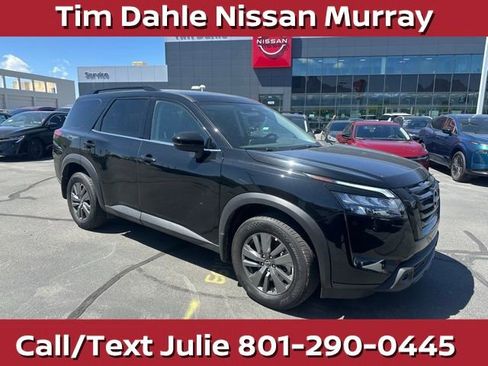New 2025 Nissan Pathfinder SV w/ Black Appearance Package AWD/4WD image 1