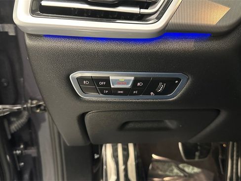 Used 2020 BMW X5 M50i w/ Premium Package image 26