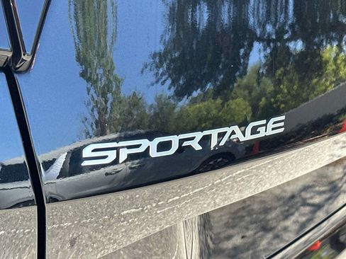 Used 2023 Kia Sportage SX Prestige AWD/4WD image 11