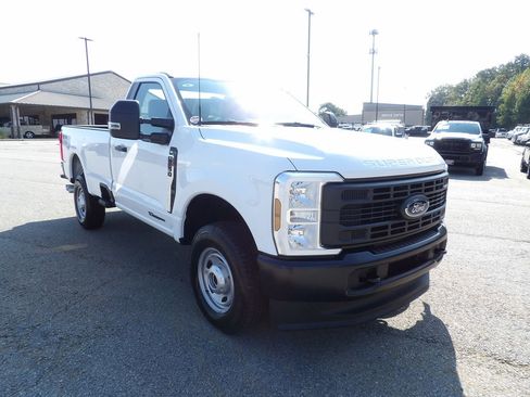 Used 2025 Ford F250 XL w/ XL Driver Assist Package AWD/4WD image 11