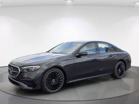 New 2026 Mercedes-Benz E 350 4MATIC Sedan image 4